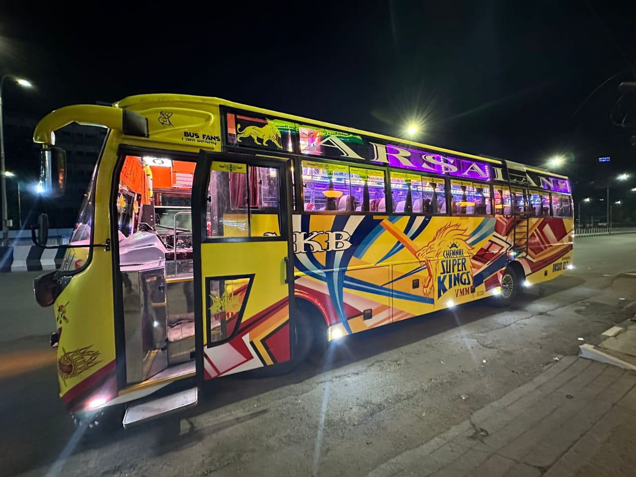 VM TRAVELS Gallery Image